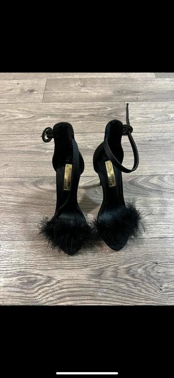 Zwarte hakjes maat 36 dames schoenen  beschikbaar voor biedingen