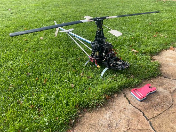 BNF Moskito RC Heli Elektrisch, md-500, Hobby en Vrije tijd, Modelbouw | Radiografisch | Helikopters en Quadcopters, Gebruikt