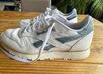 Reebok sneakers (wit-blauw logo), Wit, Ophalen of Verzenden, Reebok, Sneakers of Gympen