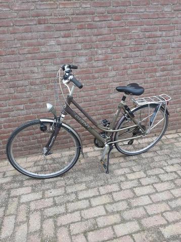 Giant Brasil Damesfiets 28 inch, 50cm beschikbaar voor biedingen
