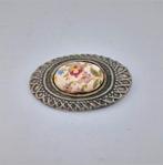 Broche, tin en porselein, Ophalen of Verzenden, Zo goed als nieuw, Overige materialen