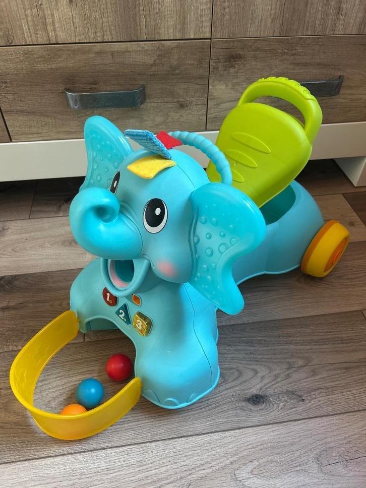 Loopauto / olifant 3 in 1, Kinderen en Baby's, Speelgoed | Speelgoedvoertuigen, Zo goed als nieuw, Ophalen
