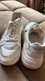 Shabbies witte sneaker maat 40, Ophalen of Verzenden, Zo goed als nieuw, Wit, Sneakers of Gympen