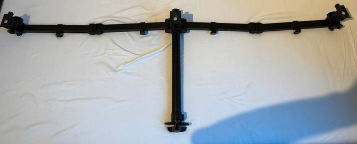 NewStar FPMA-D550D3BLACK –Monitorarm voor 3 schermen – Zwart, Computers en Software, Monitoren, Zo goed als nieuw, IPS, Onbekend