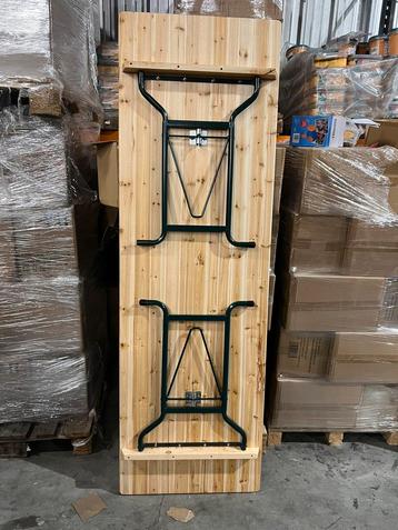 Biertafel opklapbaar nieuw 220x70 cm.  50 euro p stuk  beschikbaar voor biedingen