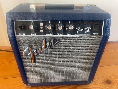 Fender frontman 10G limited edition blue, Muziek en Instrumenten, Versterkers | Bas en Gitaar, Zo goed als nieuw, Minder dan 50 watt