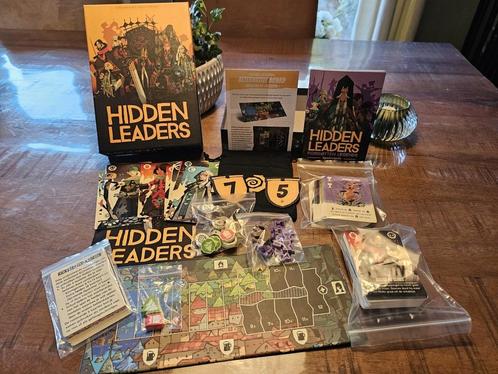 Hidden leaders + forgotten legends (NL) kickstarter editie, Hobby en Vrije tijd, Gezelschapsspellen | Bordspellen, Nieuw, Een of twee spelers