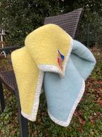 Prachtige blauw/ gele vintage wollen babydeken/ plaid, Ophalen of Verzenden, Zo goed als nieuw, Minder dan 70 cm, Deken
