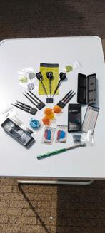 Set van allerlei dartpijlen en toebehoren, Ophalen of Verzenden, Gebruikt, Pijlen