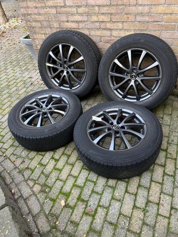 Mazda CX-5 winterbanden beschikbaar voor biedingen