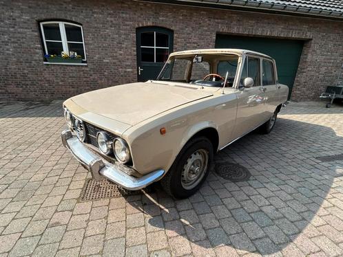 Alfa Romeo 2.0 Berlina 1973 | Cilinderkop gereviseerd!, Auto's, Alfa Romeo, Particulier, Overige modellen, Benzine, Sedan, Handgeschakeld