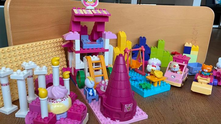 Duplo Hello Kitty e.a., Kinderen en Baby's, Speelgoed | Duplo en Lego, Gebruikt, Duplo, Ophalen of Verzenden