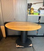 Bert plantagie Eettafel met  eiken blad, Huis en Inrichting, Tafels | Eettafels, Ophalen, 100 tot 150 cm, 200 cm of meer, Zo goed als nieuw