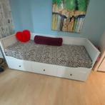 Bedbank, Huis en Inrichting, Slaapkamer | Slaapbanken, Wit, Tweepersoons, Ophalen of Verzenden, Zo goed als nieuw