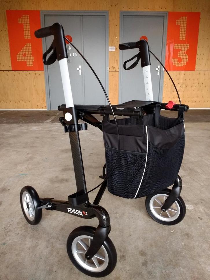 Rehasense Athlon SL Carbon 5,5kg rollator incl Servicebeurt, Diversen, Rollators, Zo goed als nieuw, Lichtgewicht, Opvouwbaar