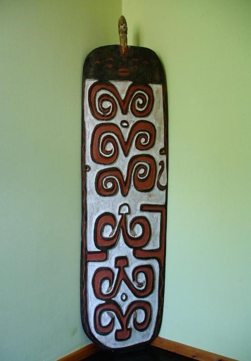 authentiek Asmat schild en armband uit Papoea Nieuw Guinea, Antiek en Kunst, Kunst | Niet-Westerse kunst, Ophalen