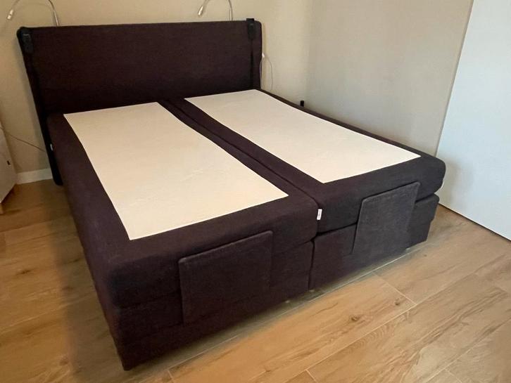Swiss Sense elektrische boxspring met topper., Huis en Inrichting, Slaapkamer | Boxsprings, Zo goed als nieuw, 180 cm, Tweepersoons