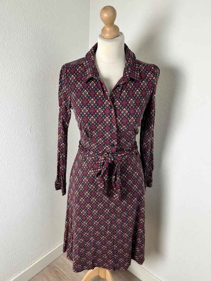 King Louie maat L paarse Sheeva jurk 2641, Kleding | Dames, Jurken, Zo goed als nieuw, Maat 42/44 (L), Paars, Knielengte, Ophalen of Verzenden