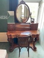 Antiek kaptafel bruin inclusief stoel, Ophalen, Zo goed als nieuw, Hout, Minder dan 100 cm