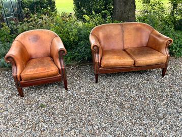 Schapenleren 2 zitsbank en fauteuil beschikbaar voor biedingen