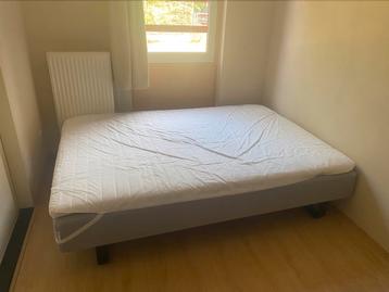 Ikea box bed 140x200