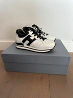 Hogan sneakers allaccaito H grande maat 37, Kleding | Dames, Schoenen, Ophalen of Verzenden, Hogan, Wit, Zo goed als nieuw