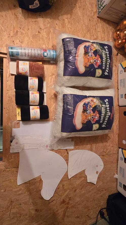 Hobby horse pakket, alles om zelf ongeveer  6 stuks te maken, Hobby en Vrije tijd, Overige Hobby en Vrije tijd, Zo goed als nieuw