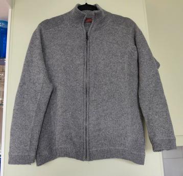 Abercrombi& Fitch grijs basic wollen vest, mt S beschikbaar voor biedingen