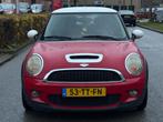 Mini Mini 1.6 Cooper S AIRCO/CRUISE | INRUILKOOPJE !, Voorwielaandrijving, Stof, Zwart, 4 cilinders