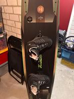 Jobe Conflict Wakeboard 145cm + Liquid Force TAO 6X Boots, Watersport en Boten, Wakeboarden, Ophalen, Gebruikt, Board en Schoenen