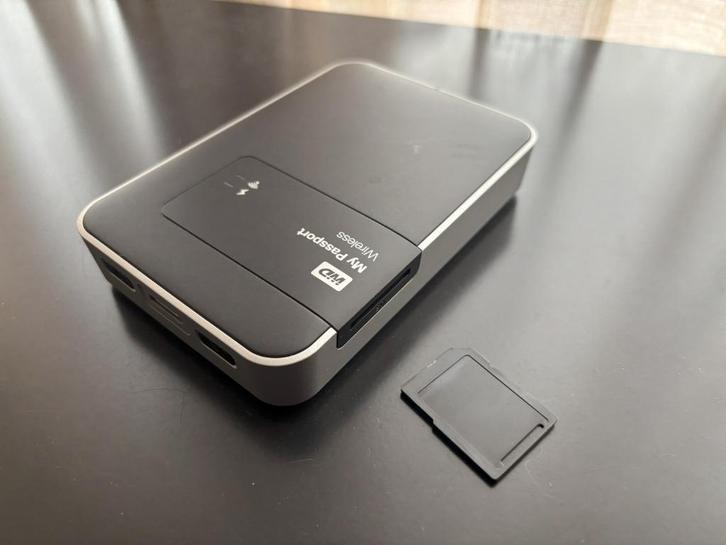 WD Passport Wireless 1TB | USB3.2, DHCP, DLNA, Wifi Hotspot, Computers en Software, NAS, Zo goed als nieuw, Ophalen of Verzenden