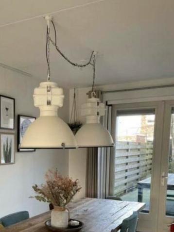 Witte hanglampen plafond beschikbaar voor biedingen