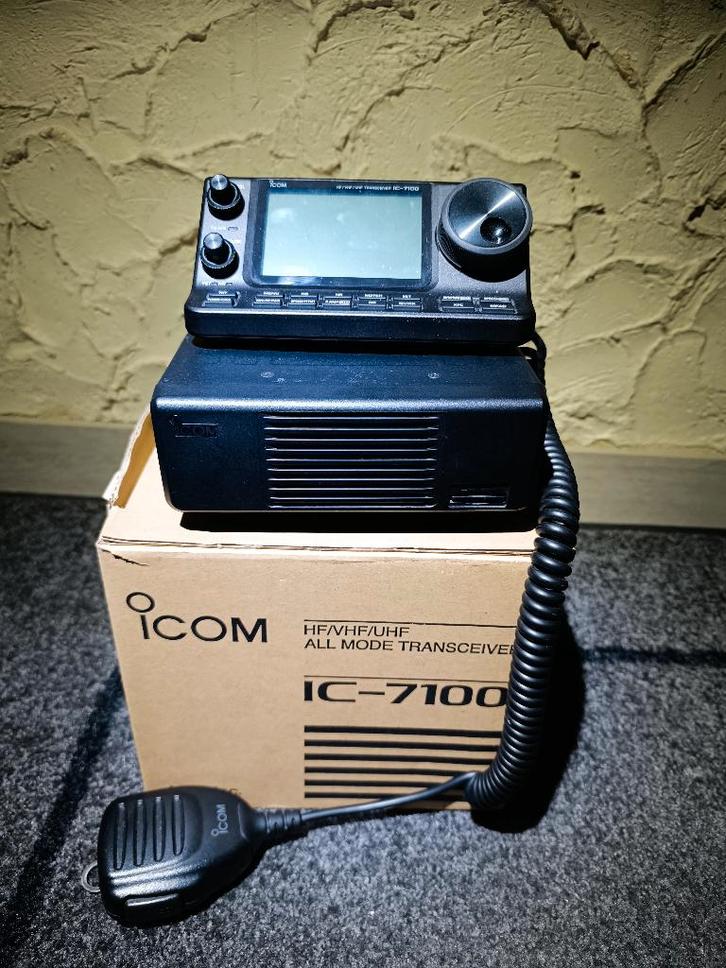Icom IC-7100 met ATU LDG IT100, Telecommunicatie, Zenders en Ontvangers, Zo goed als nieuw, Zender en Ontvanger, Ophalen of Verzenden
