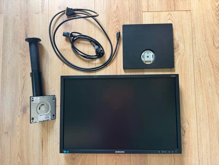 Samsung beeldscherm - S24E650BW, Computers en Software, Monitoren, Gebruikt, 60 Hz of minder, PLS, Full HD, 3 tot 5 ms, Ophalen