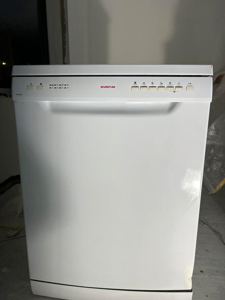 Moet ZSM WEG-  VVW6020A Vaatwasser - Energiezuinig A++, Witgoed en Apparatuur, Vaatwasmachines, Gebruikt, Vrijstaand, 85 tot 90 cm