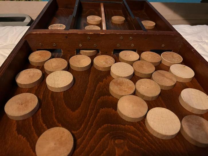 Geliefd model SJOELBAK 200 cm incl. 30 stenen COMPLEET, Hobby en Vrije tijd, Gezelschapsspellen | Overige, Gebruikt, Een of twee spelers