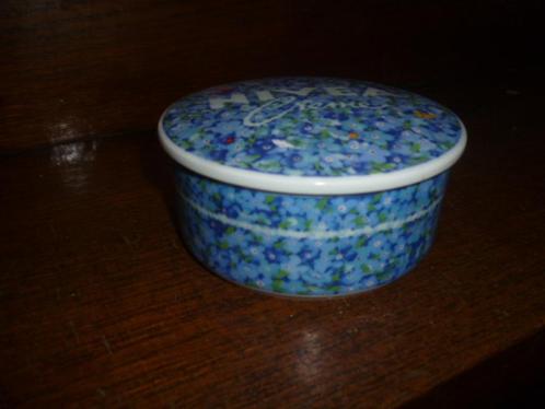 Nivea porseleinen doos jubileum Ø10x4 cm, Antiek en Kunst, Antiek | Porselein, Ophalen of Verzenden