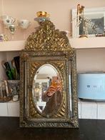 Ovale spiegelkast. Compleet met originele borstels. Latoen., Antiek en Kunst, Ophalen, Ovaal, Minder dan 50 cm, Minder dan 100 cm