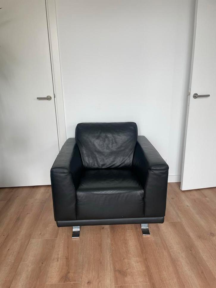Zwarte leren Montel fauteuil, Huis en Inrichting, Fauteuils, Gebruikt, Leer, 75 tot 100 cm, Ophalen of Verzenden