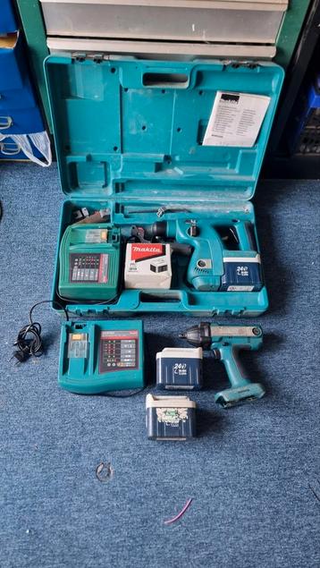 Makita 24v klopboormachine & slagmoersleutel, 2 x lader beschikbaar voor biedingen