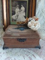 Antiek stoffen boudoir kistje...uitklapbaar.., Verzenden