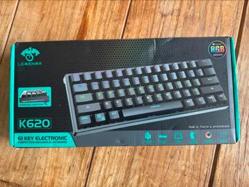 Game kyboard met RGB nieuw is doos! beschikbaar voor biedingen