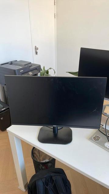 AOC 27 inch monitor beschikbaar voor biedingen