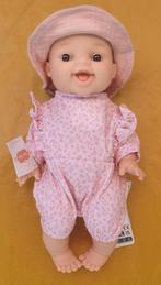 Paola Reina Gordi pop 34cm gekleed, Kinderen en Baby's, Speelgoed | Poppen, Paola Reina, Spanje, Nieuw, Ophalen of Verzenden