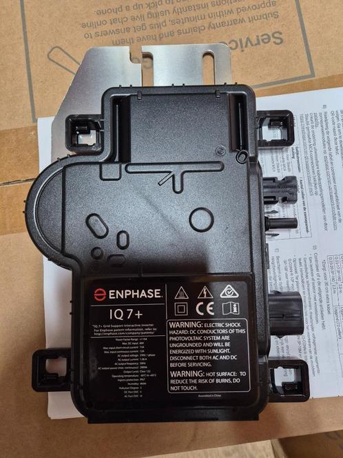 Enphase  omvormers en Q relay, Doe-het-zelf en Verbouw, Elektra en Kabels, Nieuw, Overige typen, Ophalen of Verzenden