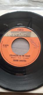 Frank Sinatra strangers in the night, Ophalen