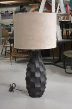 Prachtige zwarte tafellamp hout + velvet lampenkap champagne, Ophalen of Verzenden, Zo goed als nieuw, Stof, 75 cm of meer