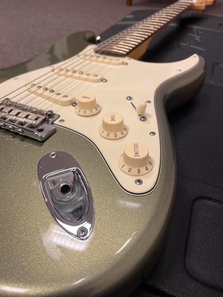 Fender Stratocaster American Standard - Zo goed als nieuw!, Muziek en Instrumenten, Snaarinstrumenten | Gitaren | Elektrisch, Zo goed als nieuw