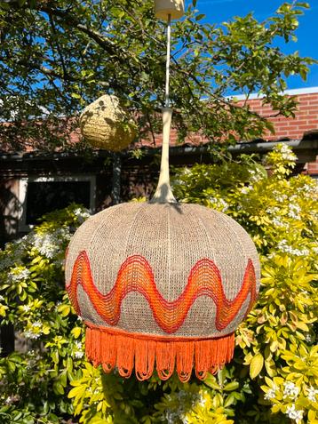 Jaren 70 hanglamp beschikbaar voor biedingen