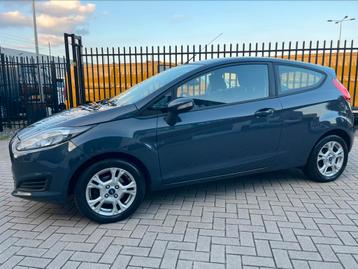 Ford fiesta 1.25 60kw 82pk / Sync Edition Bluetooth Facelift beschikbaar voor biedingen
